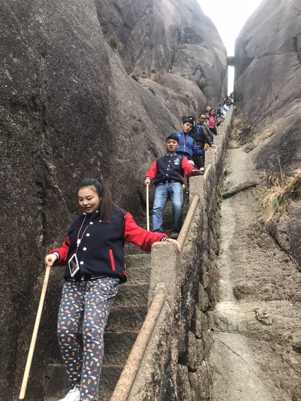 欧亚德仓储设备集团