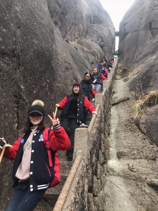 欧亚德仓储设备集团